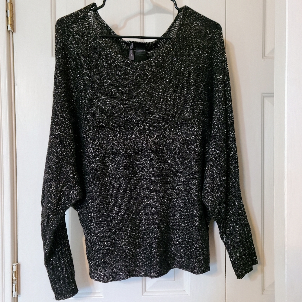 Womens long sleeve sweater with fitted sleeves